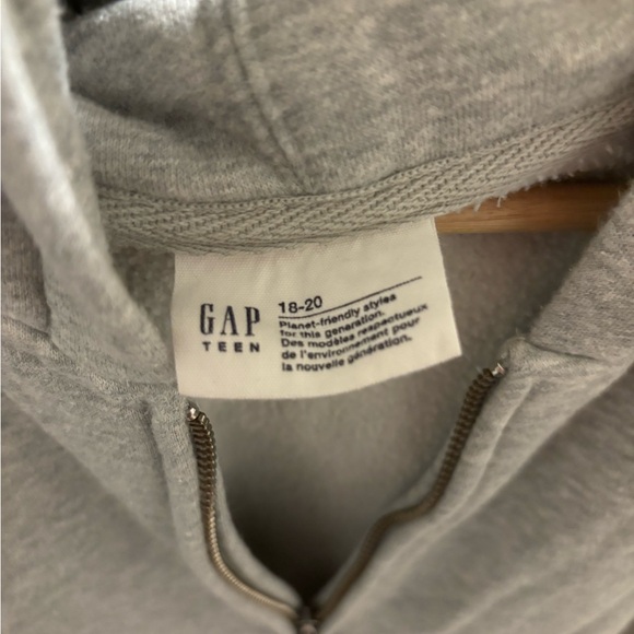 GAP TEEN grey zip up hoodie (oversized) - Picture 3 of 3